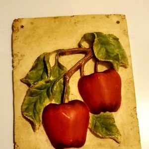 🍎 Apple 🍎 wall plaque